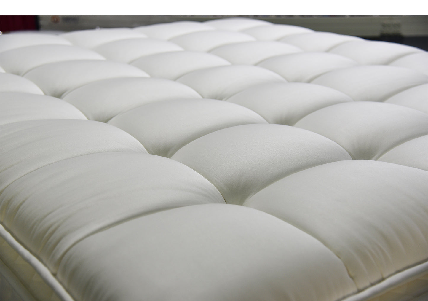 LAYOUNG mattress with pocket spring,the extreme comfort rayon fabric(MOQ 100PCS,wholesale only)